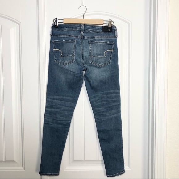 American Eagle Outfitters Ripped & Patched Denim Super Stretch Jegging 4 Short - Picture 4 of 16